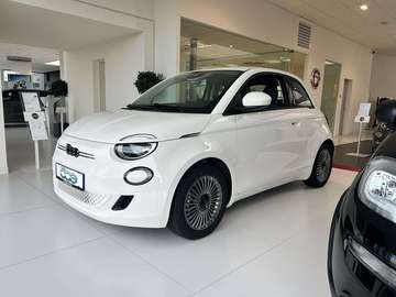 3+1 ICON* 42KWH AUTOMAAT* KEY LESS ENTRY *CAMERA