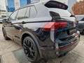 Volkswagen Tiguan 2.0TSI 190Cv 4M DSG R-Line Black ACC Matrix HeadUp Schwarz - thumbnail 4