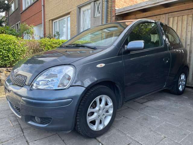 Toyota Yaris Yaris
