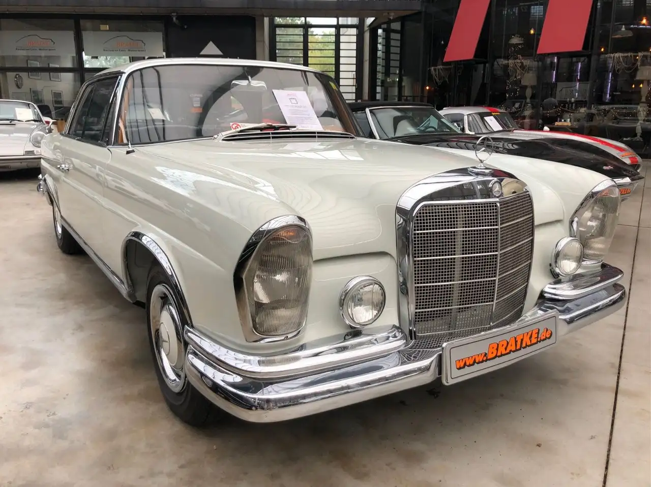 Mercedes-Benz 250 SE/C W111 deutsch, Schalter, perfekter Zustand, foto 10