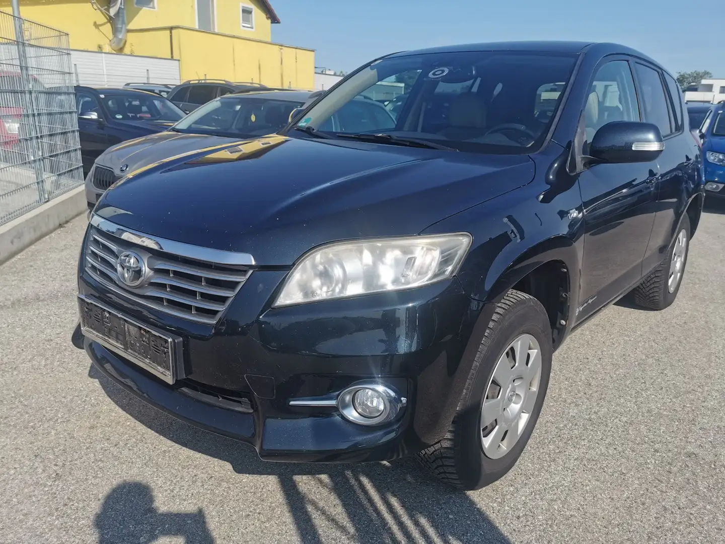 Toyota RAV 4 RAV4 2,2 D-4D 150 D-CAT 4WD Elegance Aut. Elegance Negro - 1
