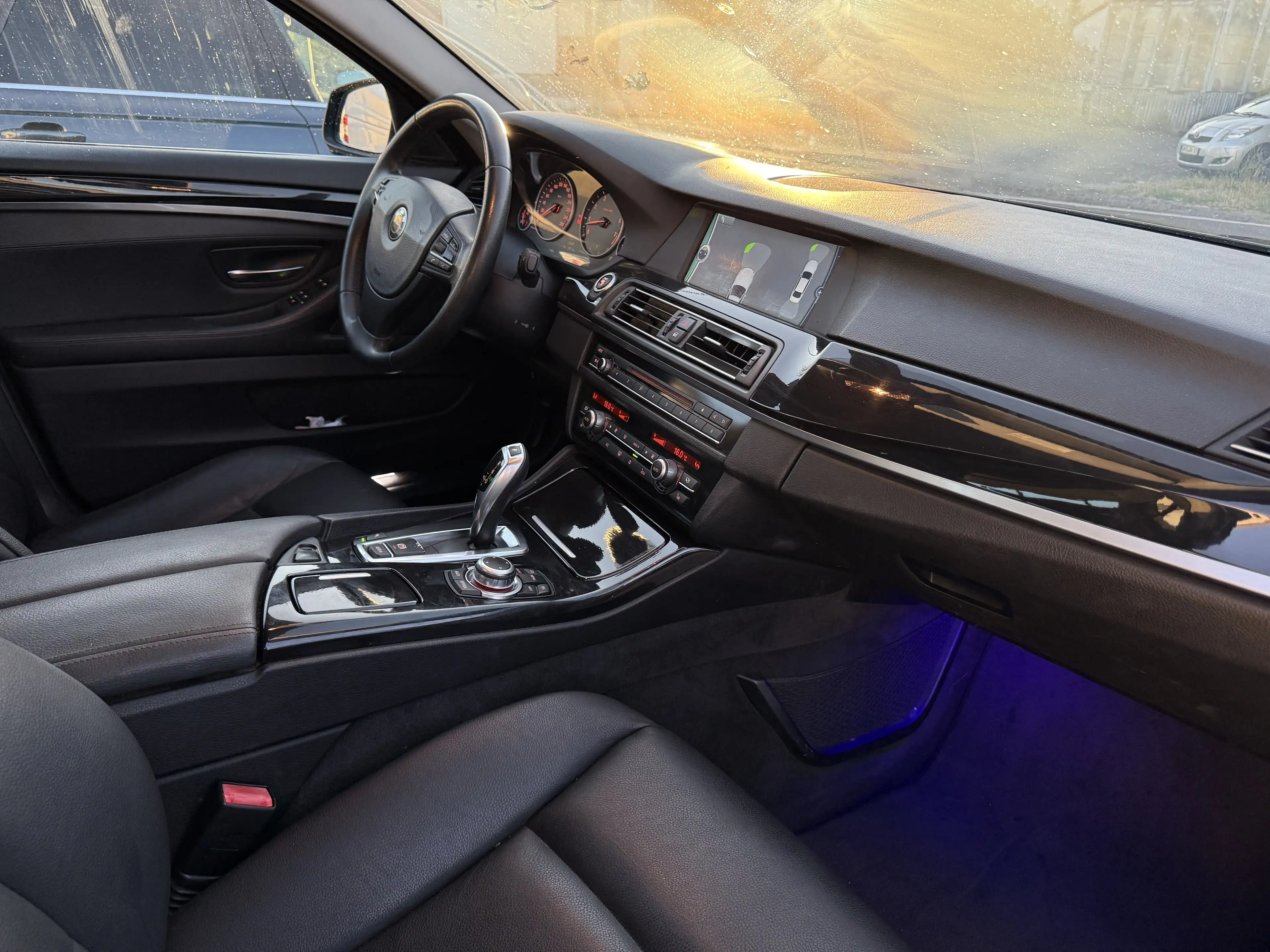 BMW 523 523i Automatik - TÜV 06/2028 - Xenon — photo 9