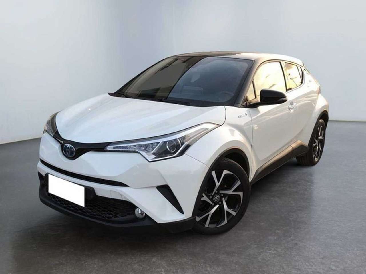 Toyota C-HR (2016-2023) 1.8 Hybrid E-CVT Style