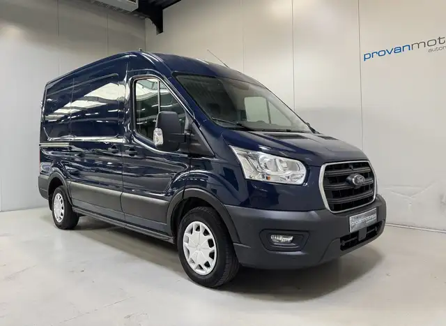 Ford Transit view 6