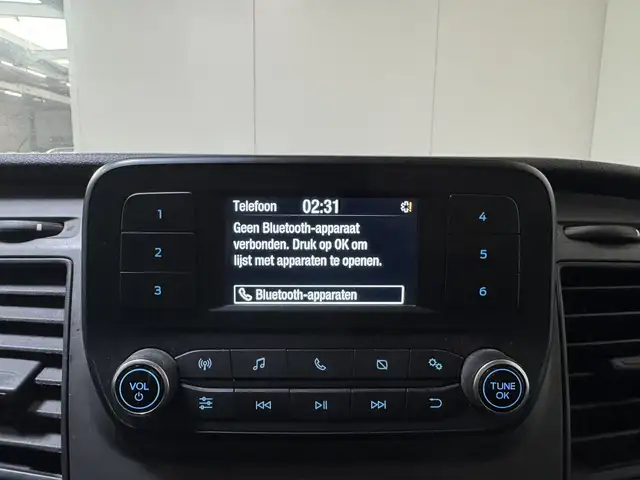 Ford Transit view 15