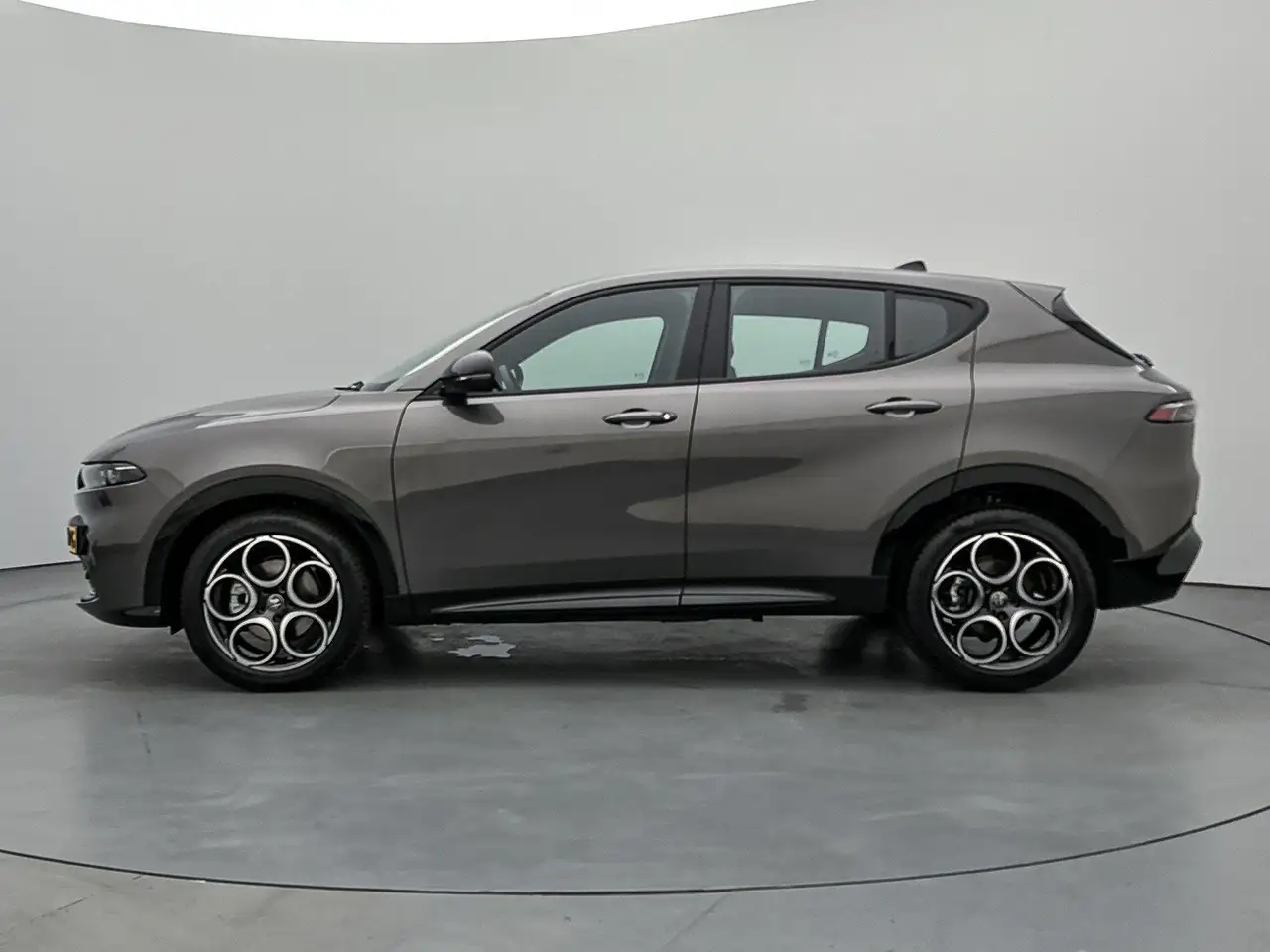 Alfa Romeo Tonale 2024