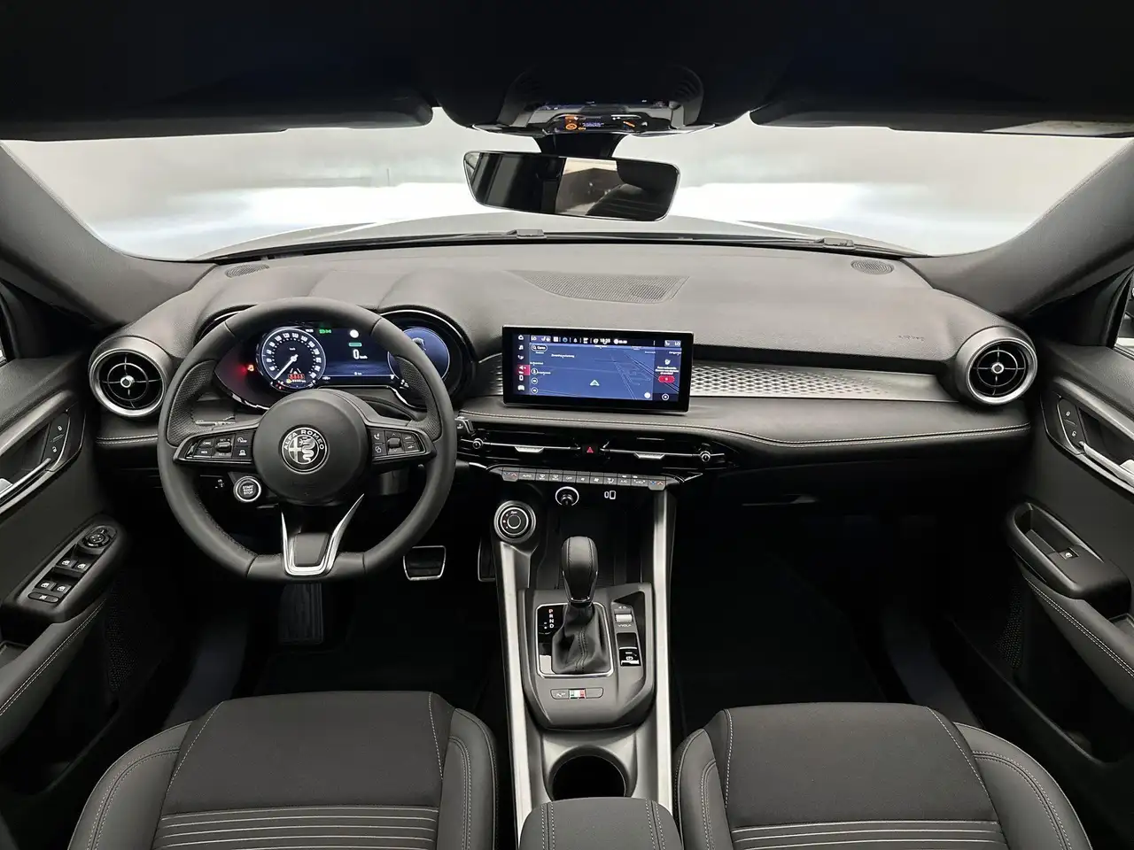 Alfa Romeo Tonale 2024 — фото 10