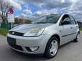 Ford Fiesta Futura Srebrny - thumbnail 1