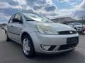 Ford Fiesta Futura Srebrny - thumbnail 2