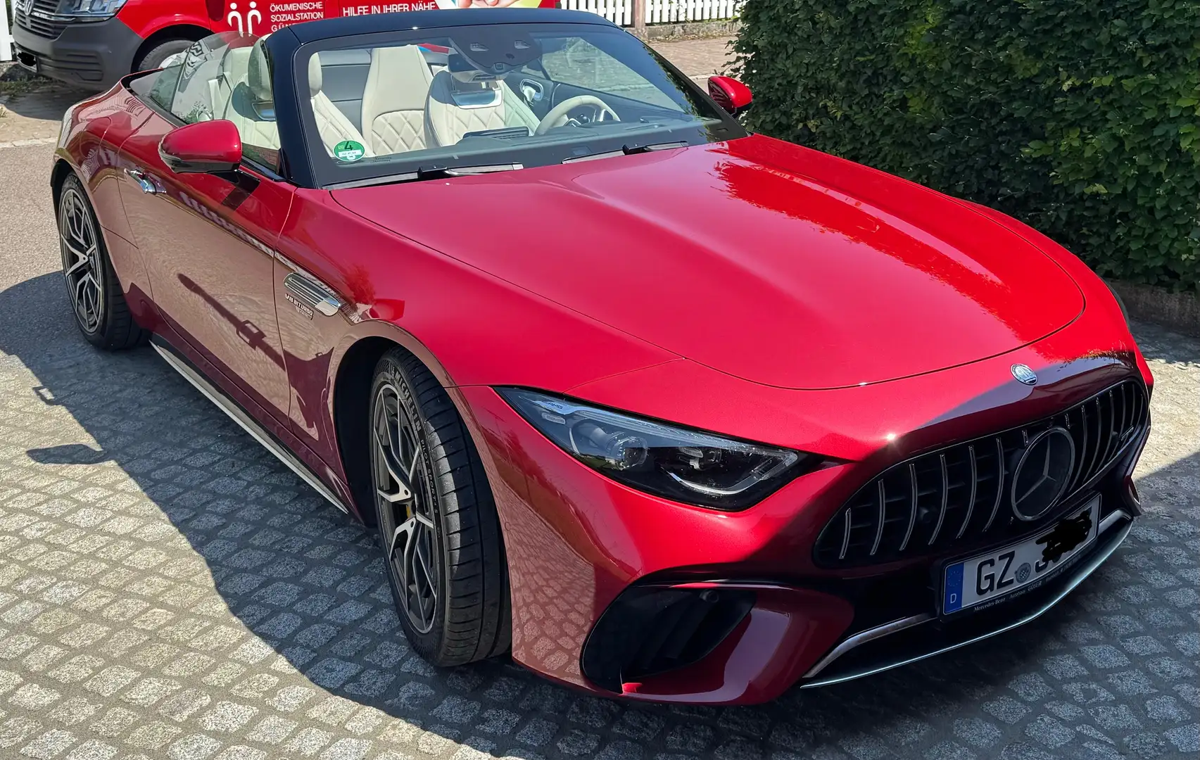 Mercedes-Benz SL 63 AMG AMG SL 63 Cabrio 4Matic AMG Speedshift 9G-MCT Rot - 2
