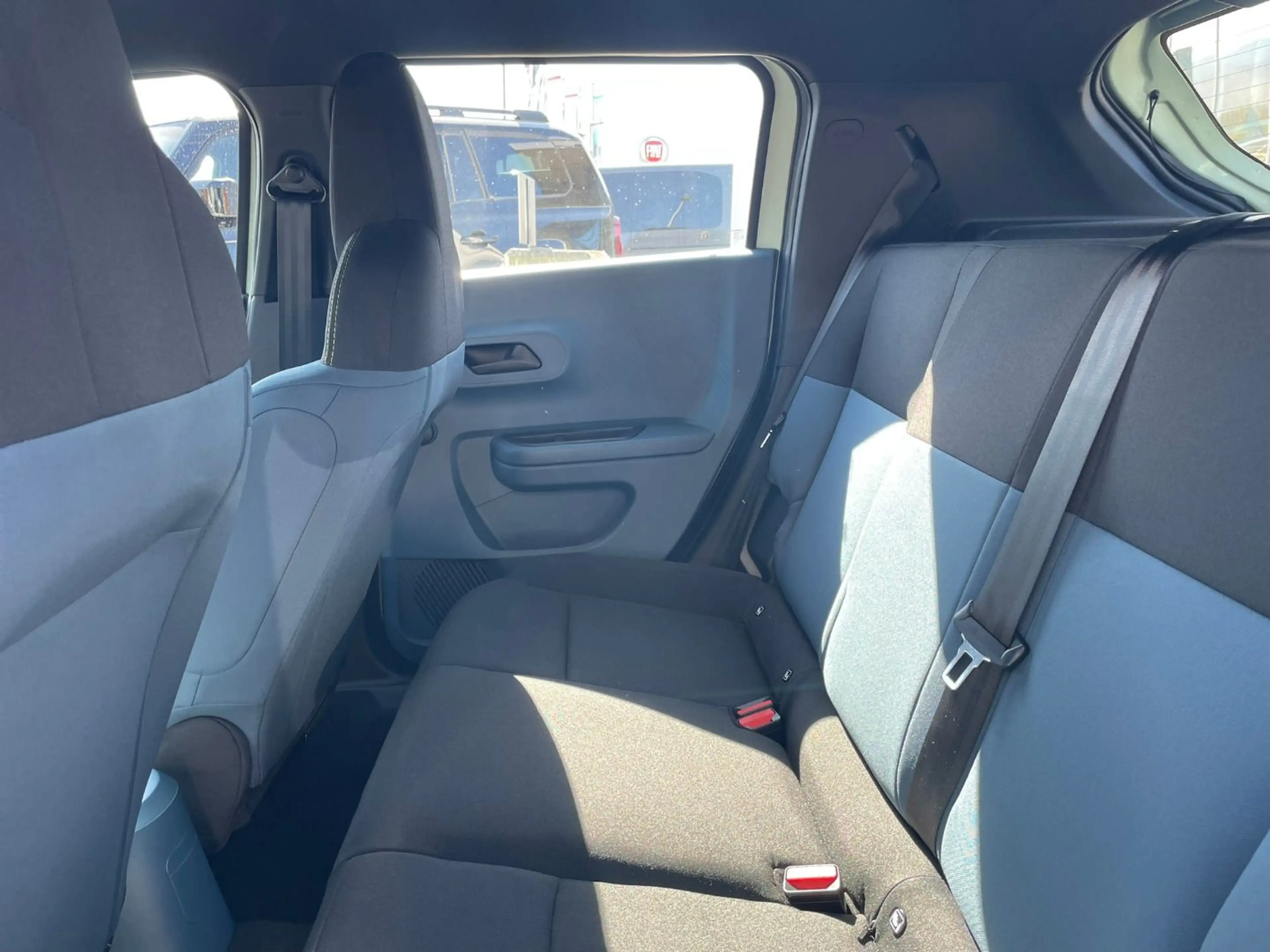 Fiat Grande Panda POP — photo 10