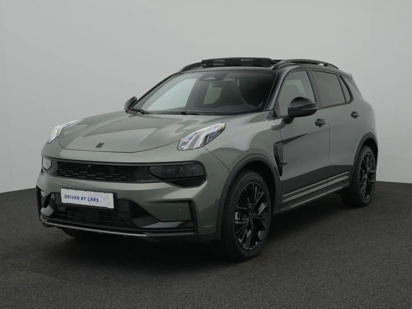 Lynk & Co 01 1.5 PHEV More, PANO,INFI,MEMO,360°,20",ACC Grün - 2
