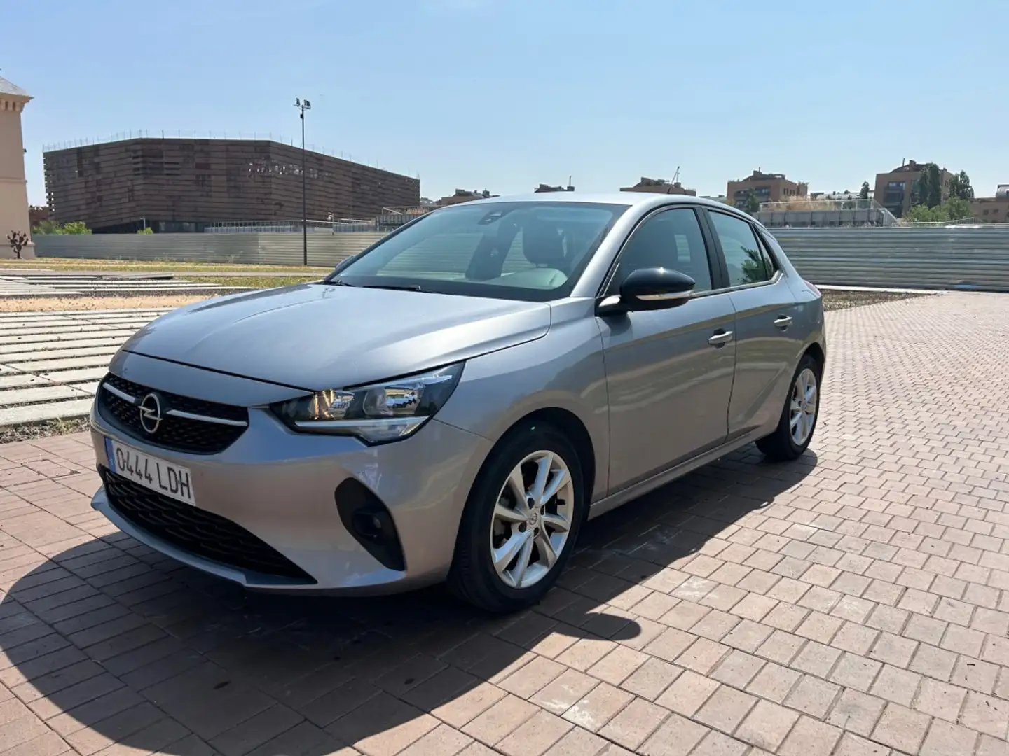 Opel Corsa 1.2 XEL S/S Edition 75 Gris - 1