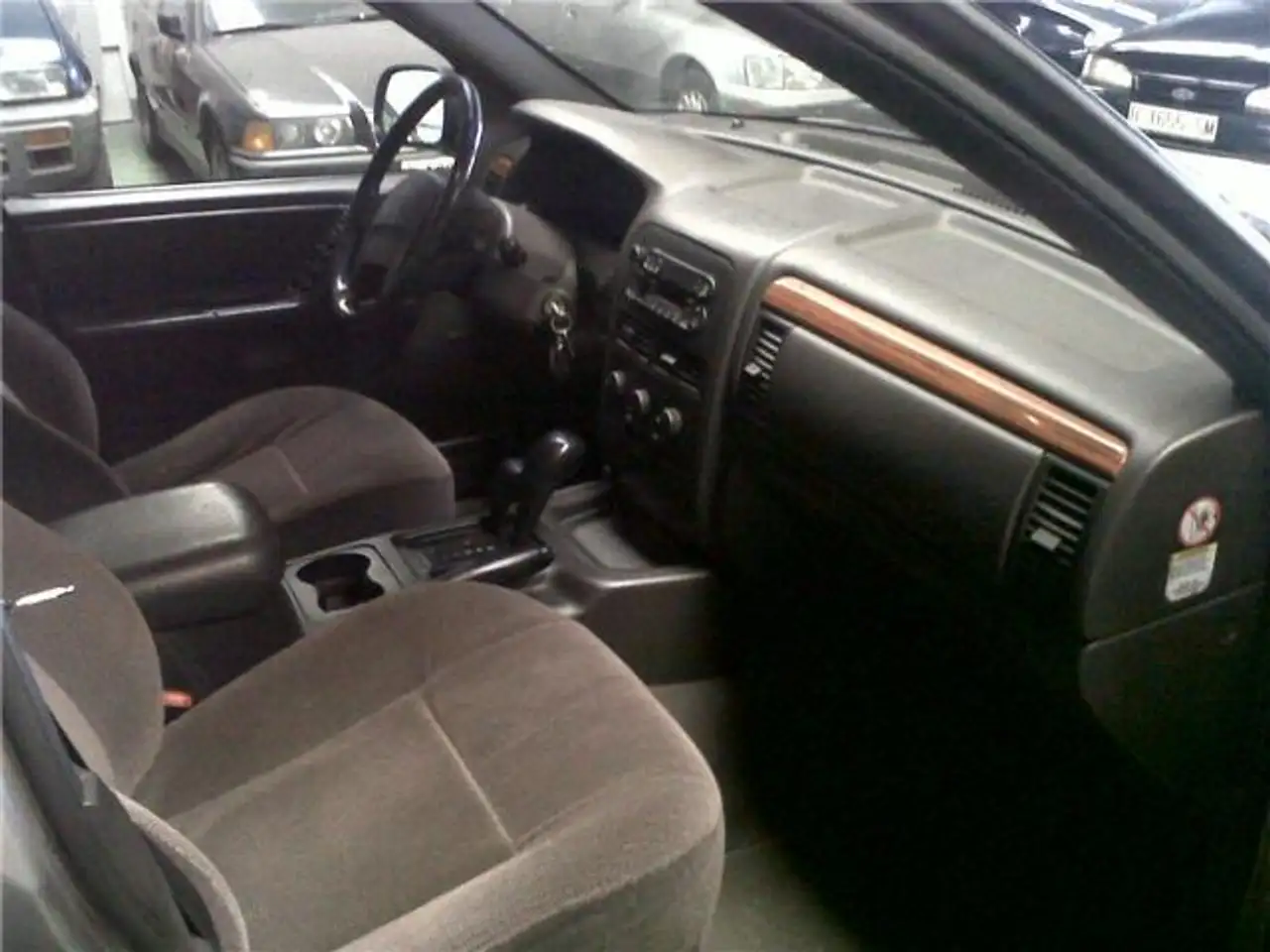 Jeep Grand Cherokee 2.5 TD Laredo, foto 2