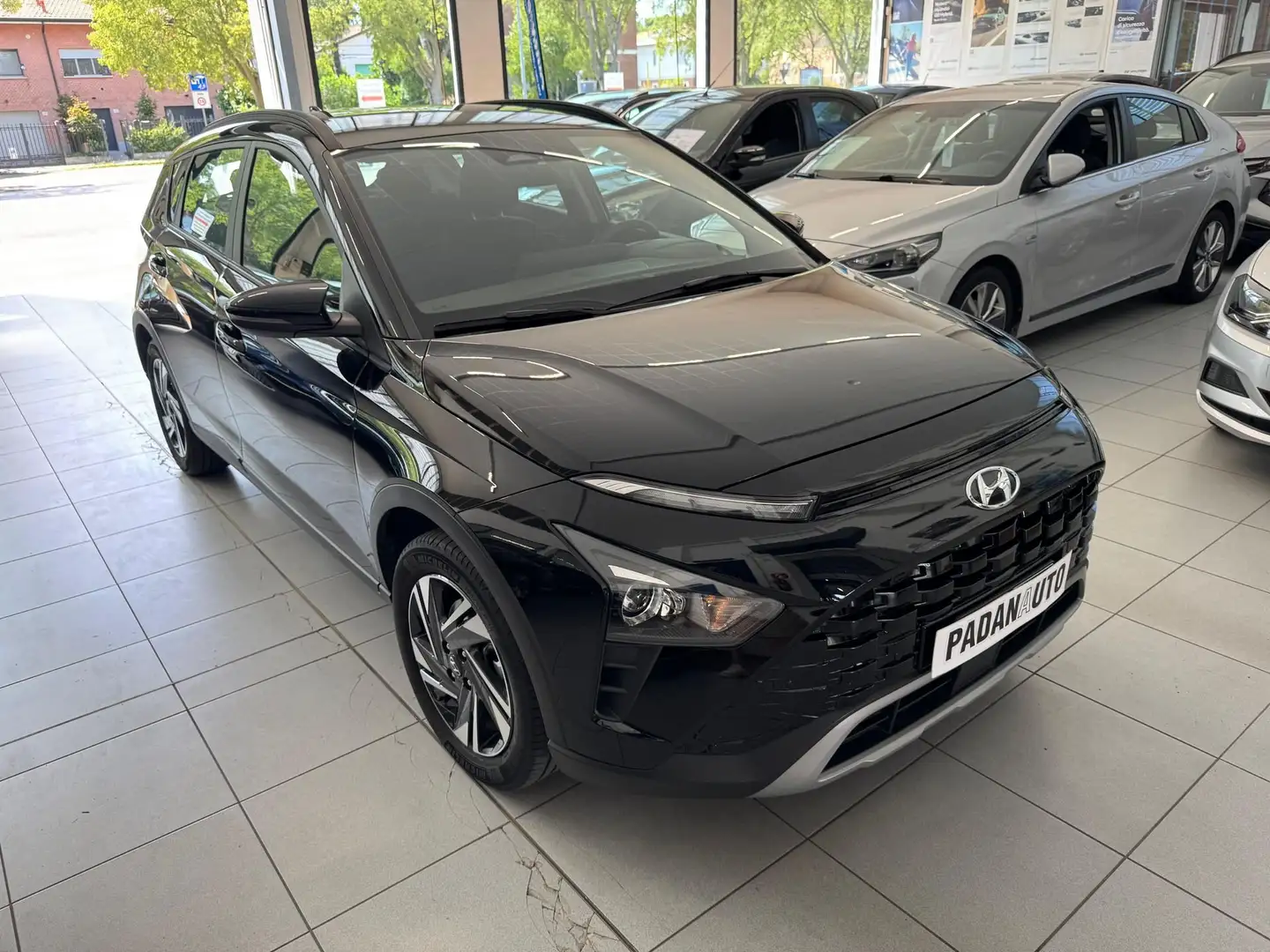 Hyundai BAYON 1.2 GPL MT XLine Gris - 2