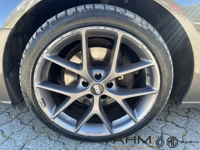 Audi A6 view 9