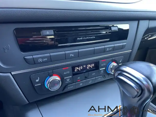 Audi A6 view 16