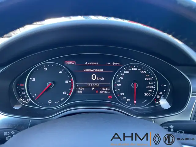 Audi A6 view 14