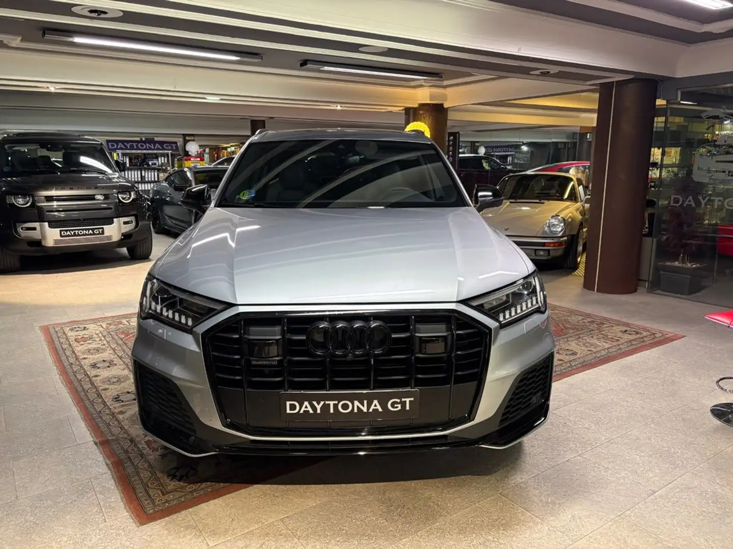 Audi Q7 Black line plus 50 TDI 210kWq. tip. Gris - 2