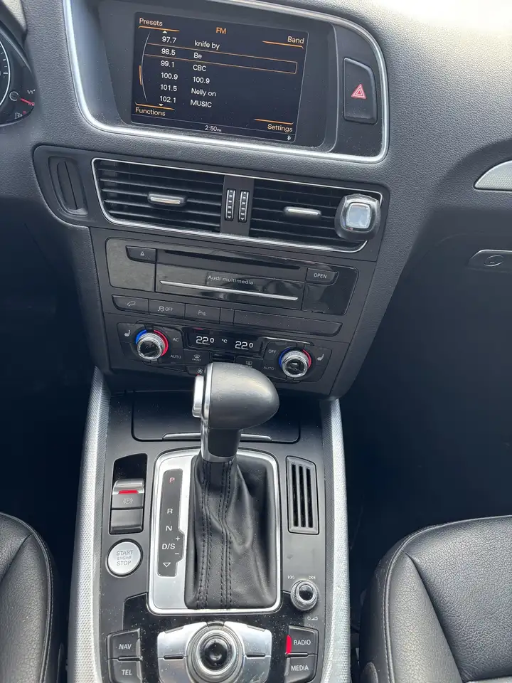 Audi Q5 снимка Audi Q5