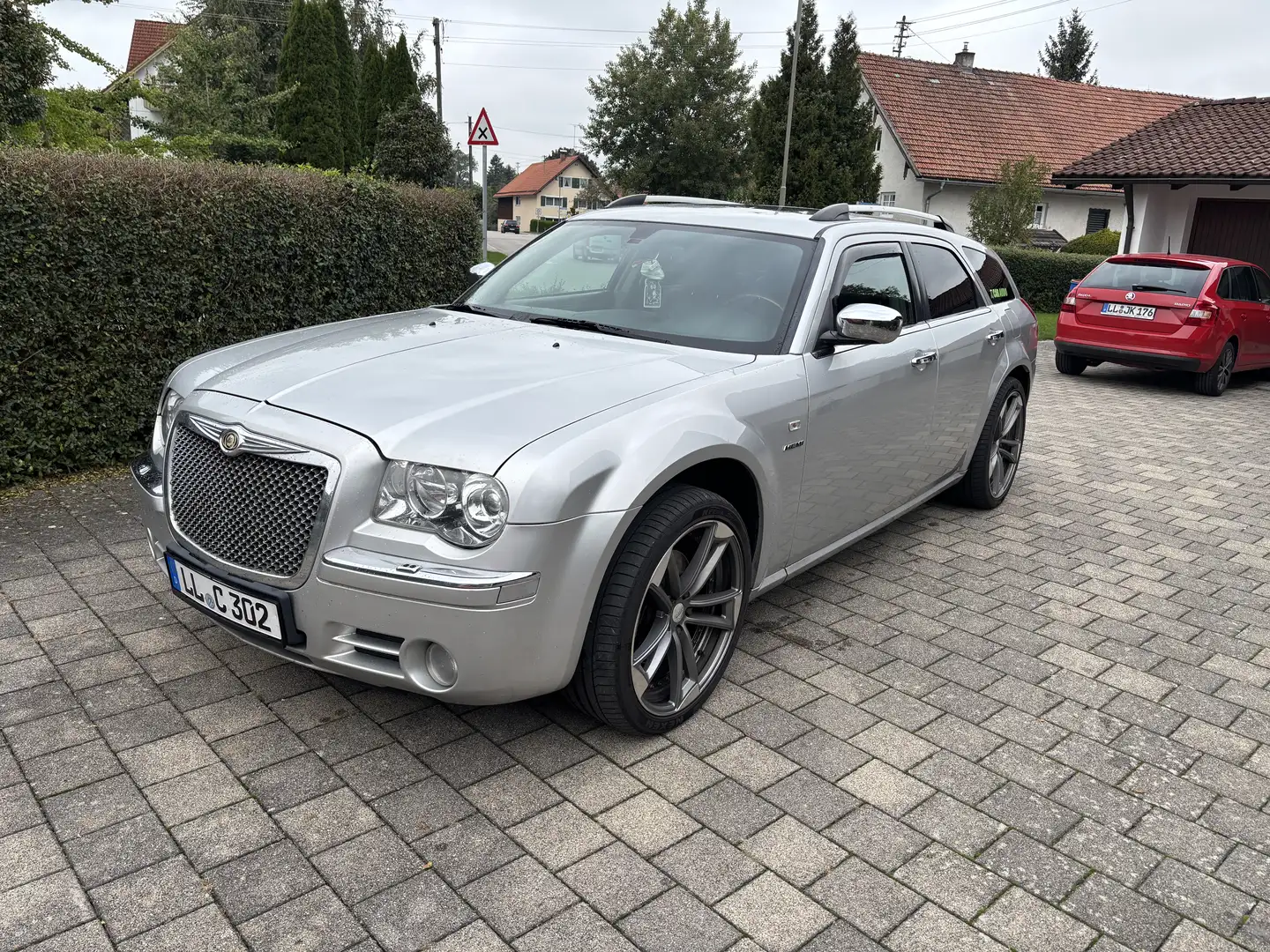 Chrysler 300C Touring 5.7 V8 HEMI AWD Automatik - 1