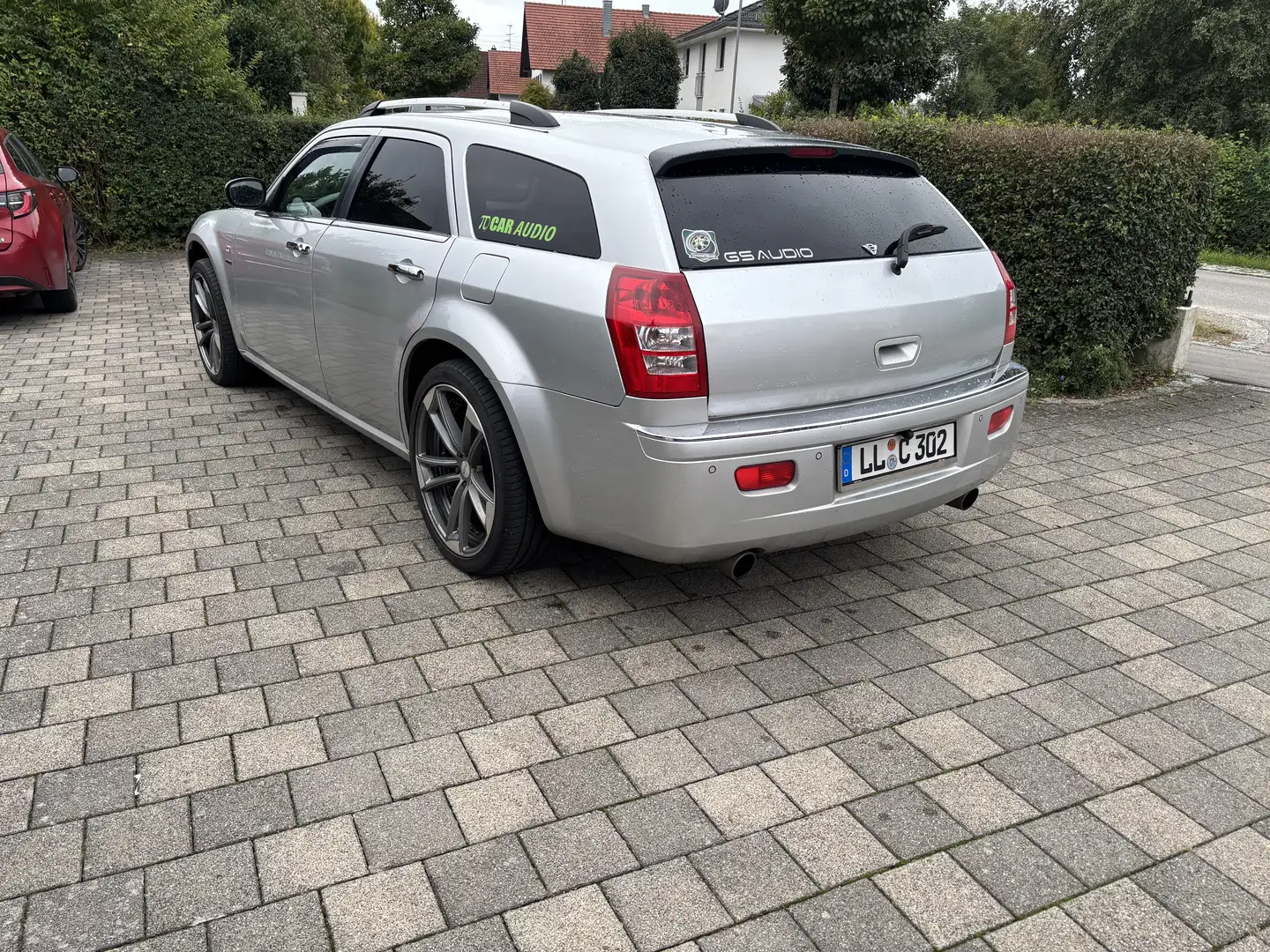 Chrysler 300C Touring 5.7 V8 HEMI AWD Automatik - 2