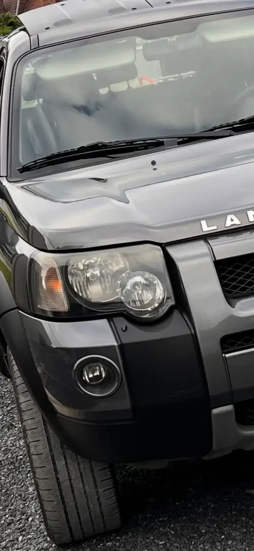 Land Rover Freelander 2.0 Turbo XEdi Grijs - 2