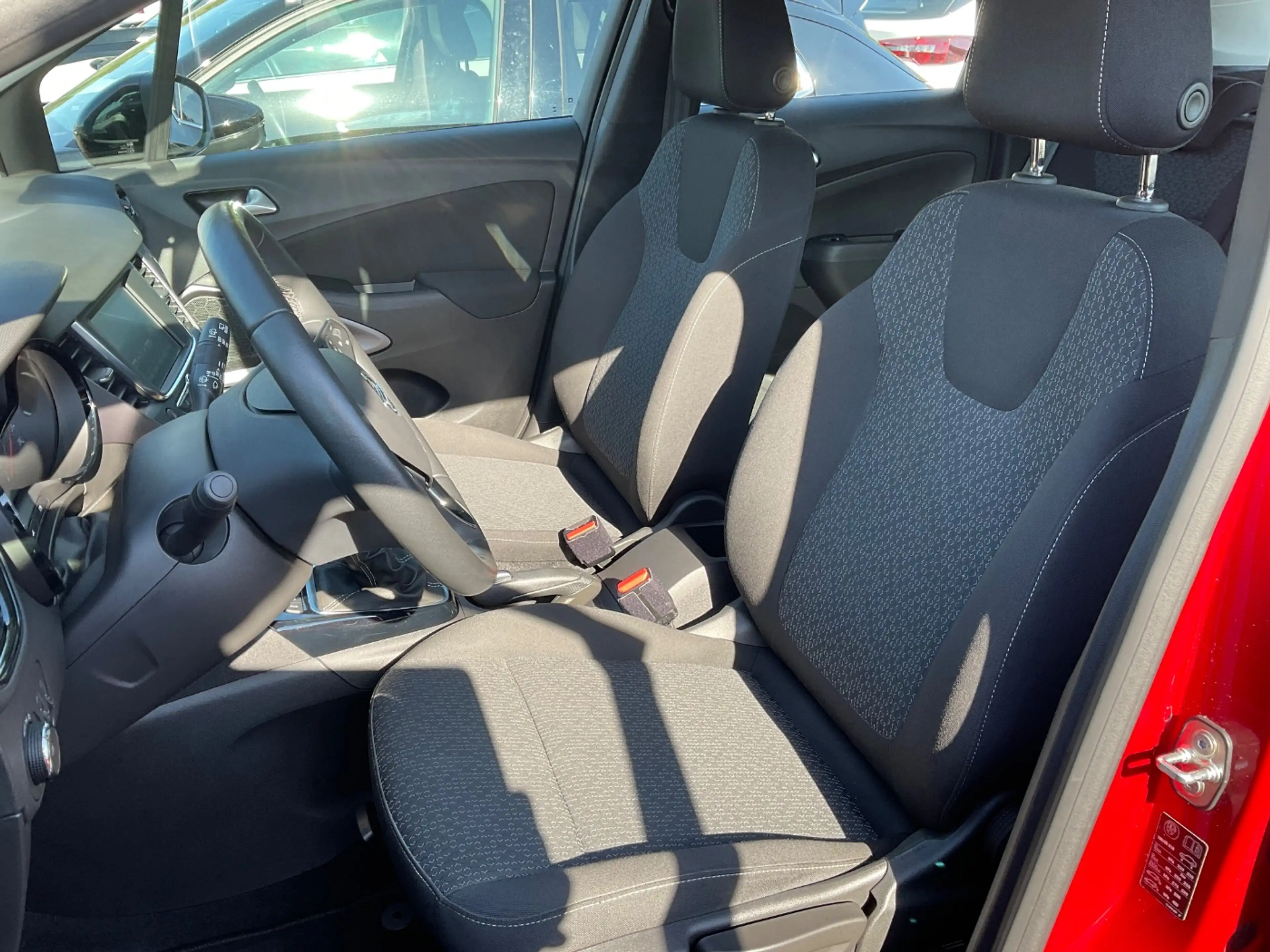 Opel Crossland 1.2 Enjoy Inspektionspaket BigDeal! — photo 8