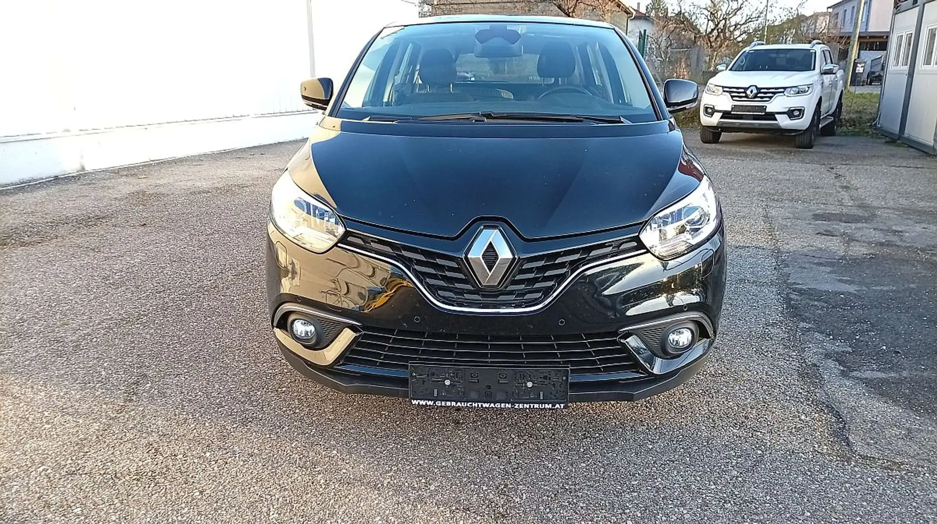 Renault Scenic Scénic TCe 115 PF Intens Schwarz - 2