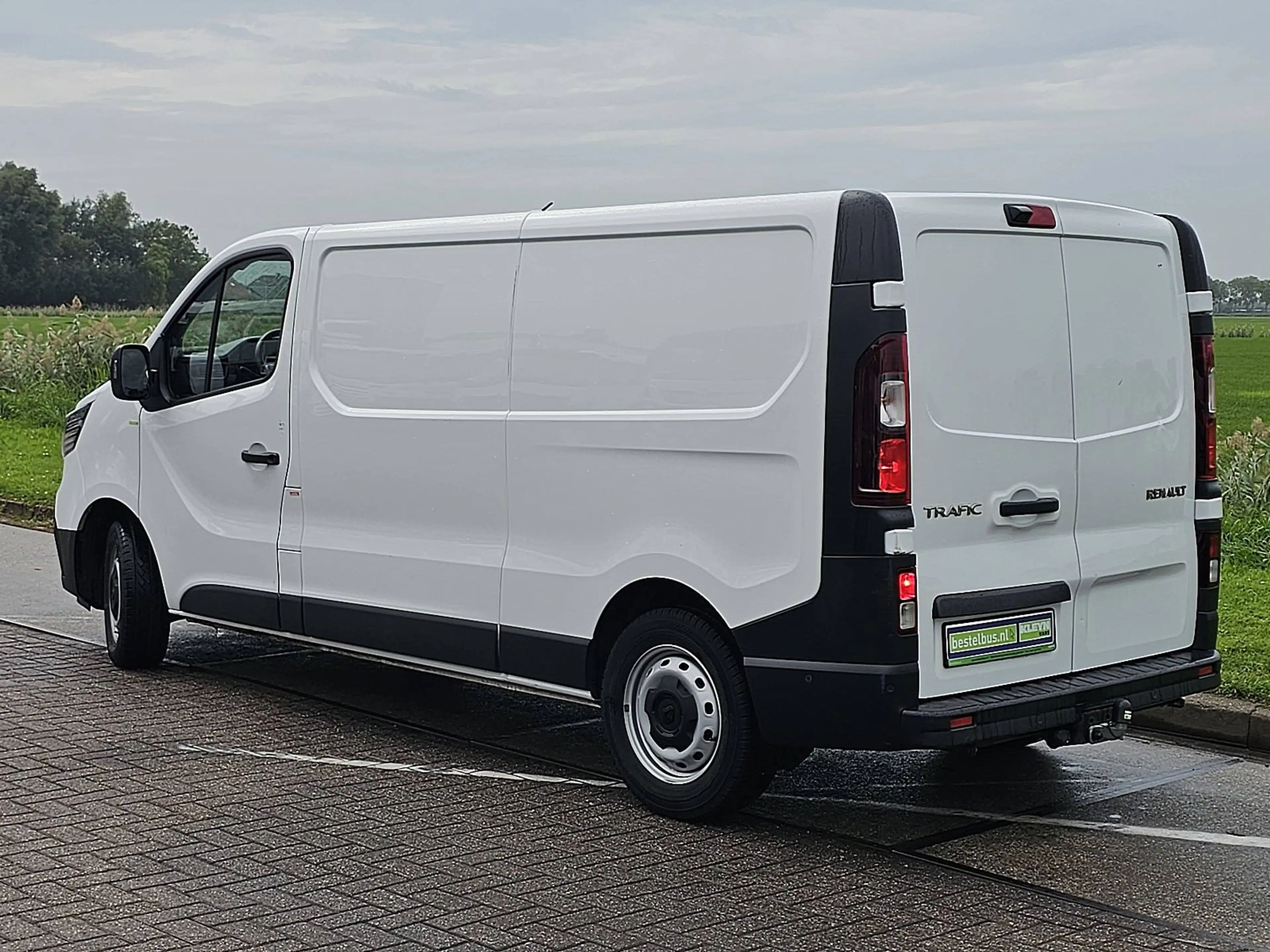 Renault Trafic 2.0 DCI L2H1 Airco Trekhaak — photo 6