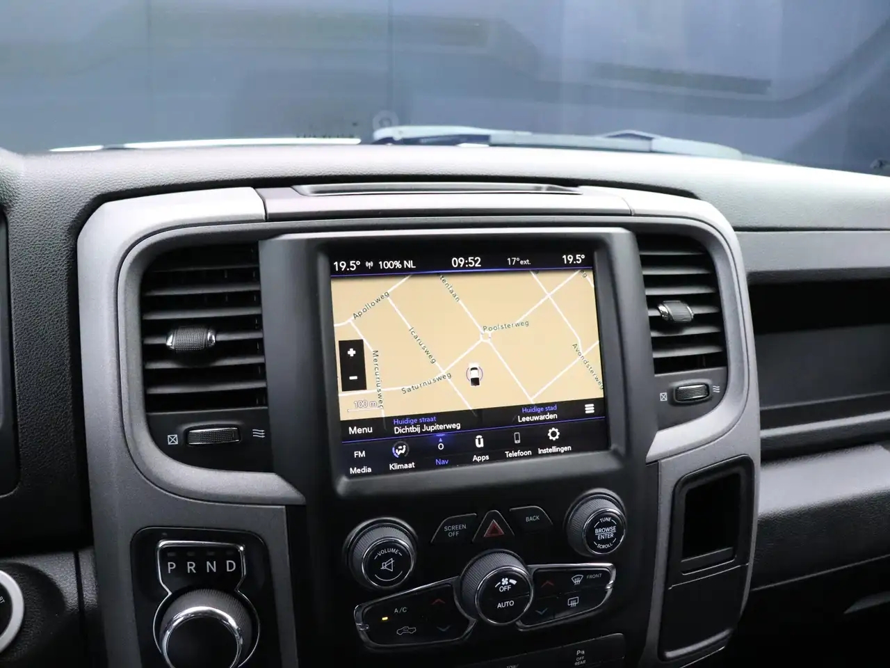 Dodge RAM 2023 — фото 7