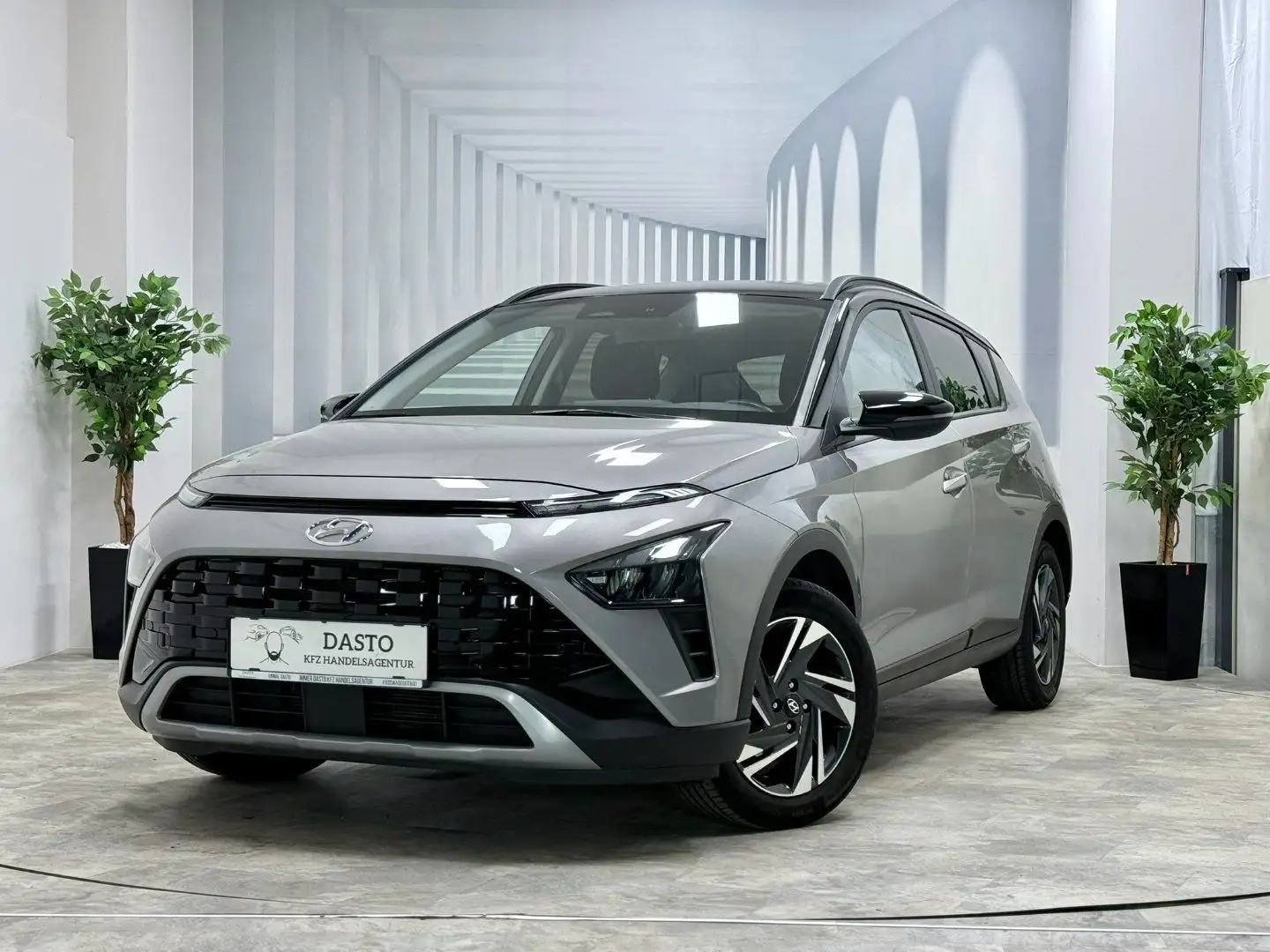 Hyundai BAYON Edition 30+__NEUER SERVICE__ERSTBESITZ__ Grau - 1