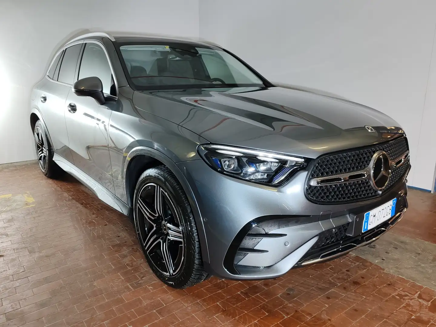 Mercedes-Benz GLC 220 d MHEV (Hybrid 48V) AMG Advanced 4Matic Auto Grigio - 1