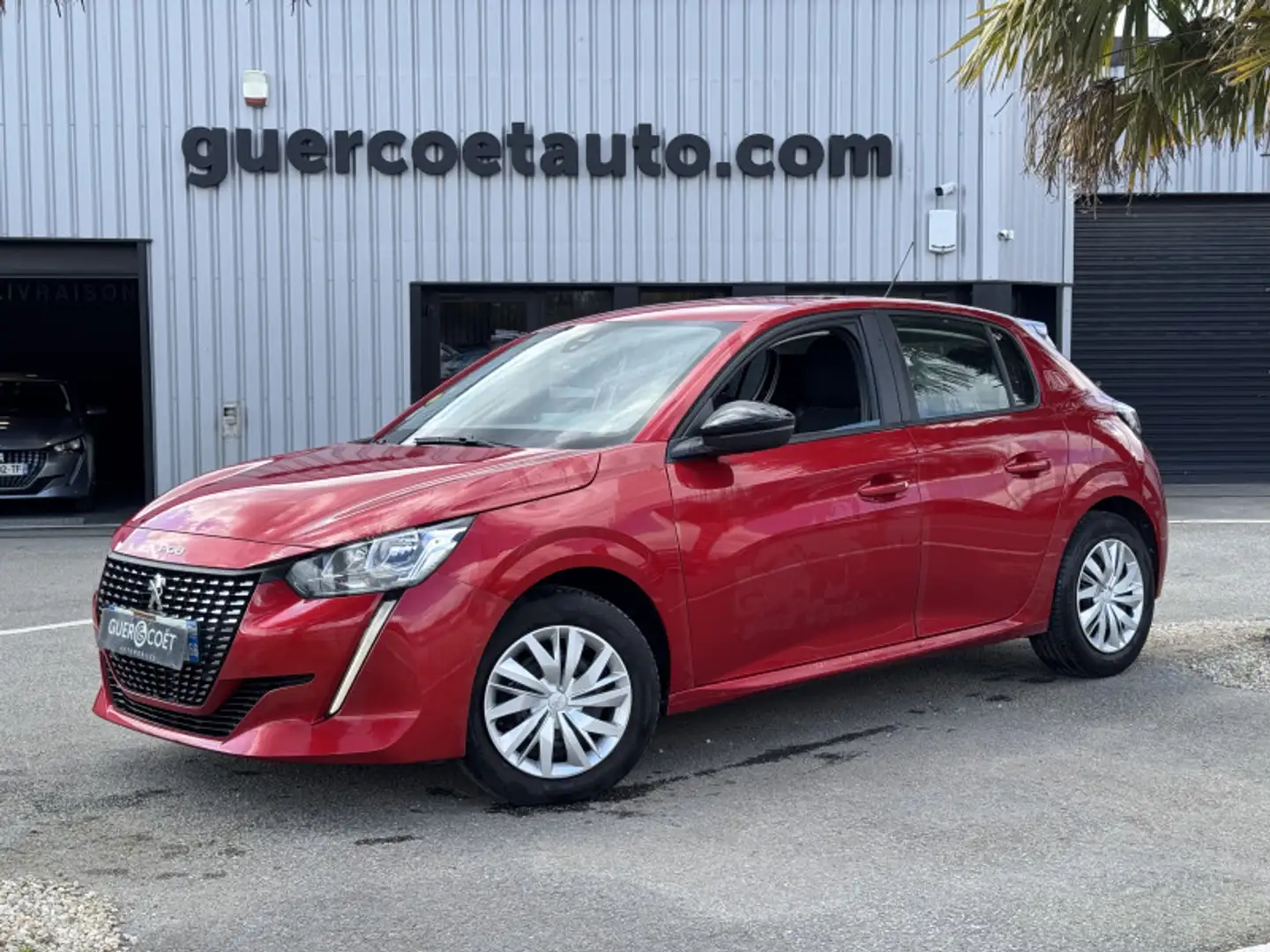 Peugeot e-208 1.5 BLUEHDI 100CH S\u0026S ACTIVE - 1