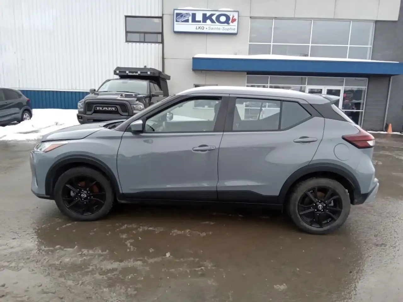 2022 Nissan Kicks