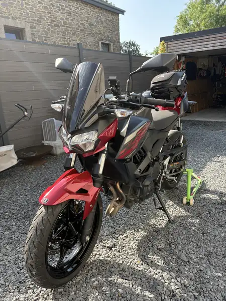 Kawasaki Z400 - foto 2