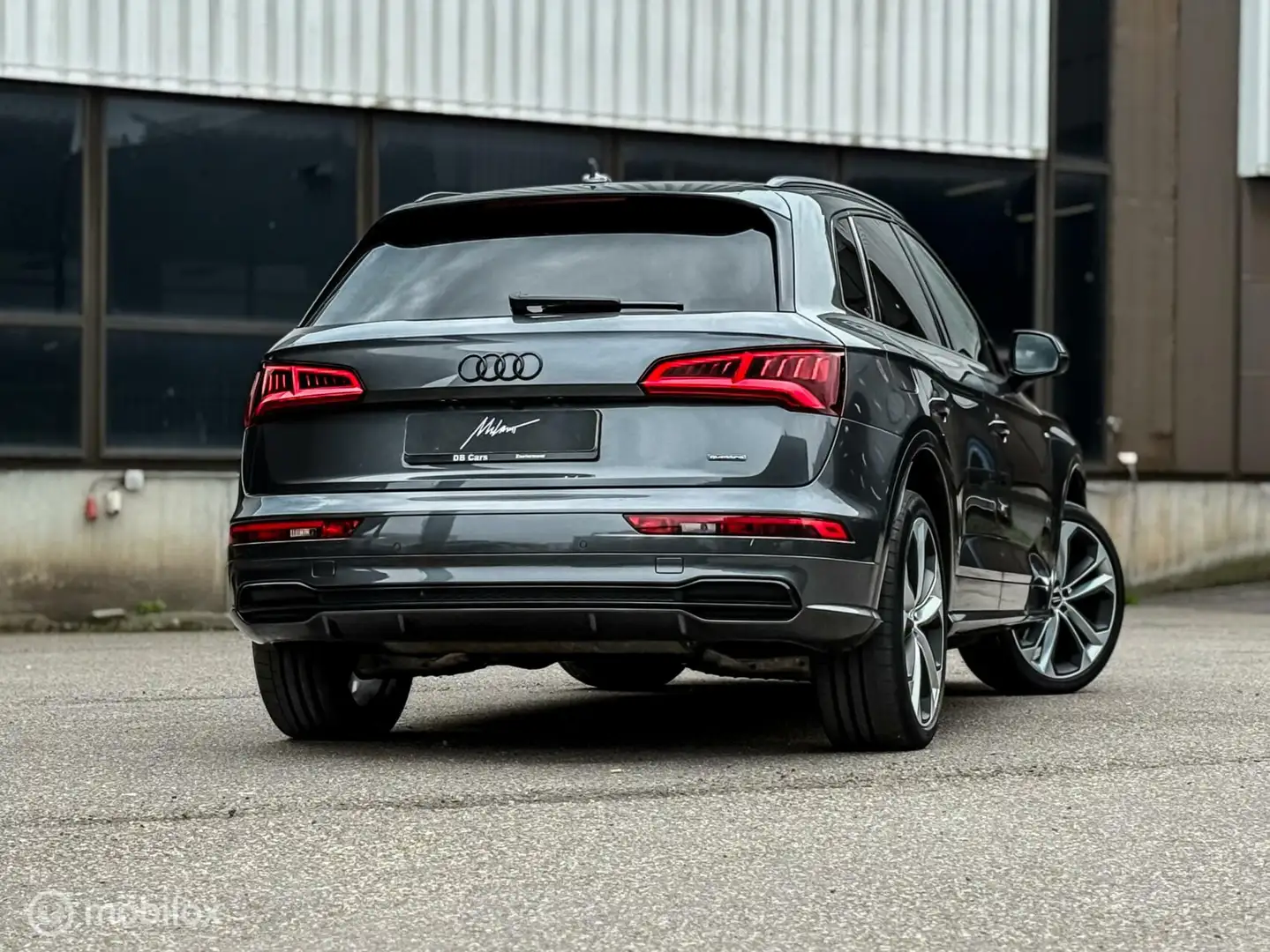 Audi Q5 50 TFSI e quattro S-Line |Pano |Massage |Camera Grijs - 2