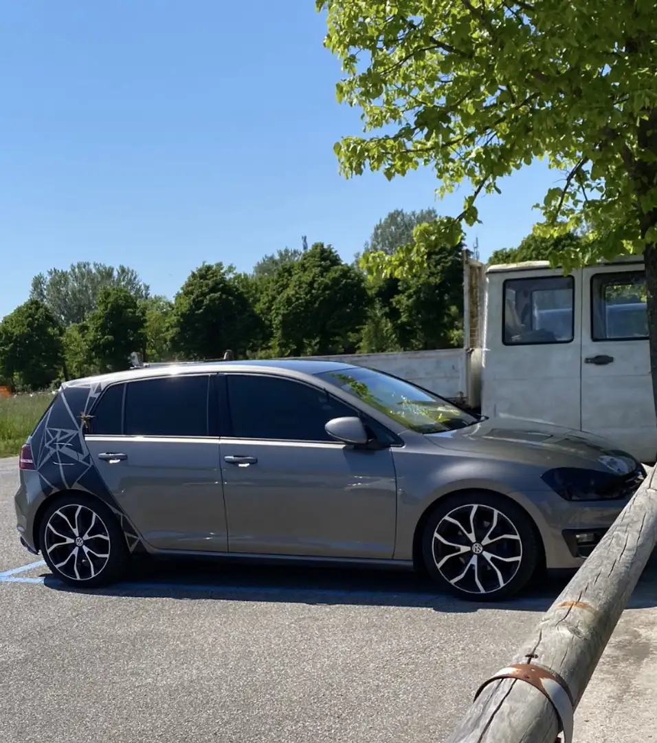 Volkswagen Golf 5p 1.6 tdi (btdi) Highline 110cv dsg - 1