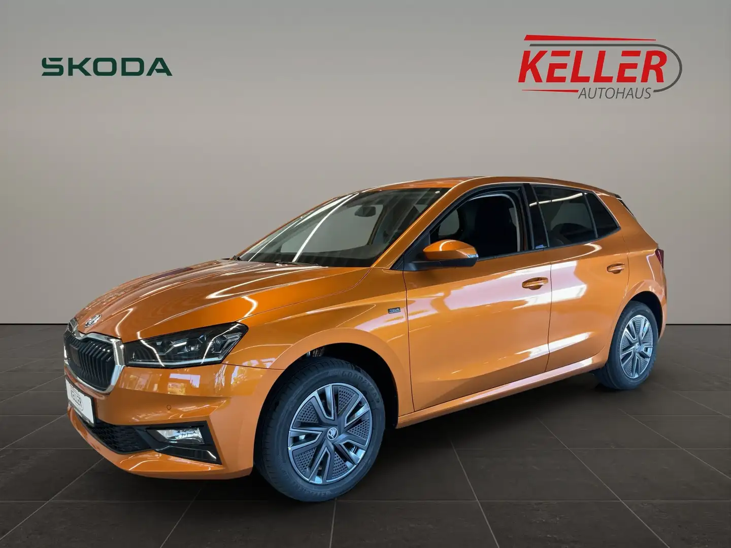 Skoda Fabia Tour 1,0 TSI 70 kW Orange - 1