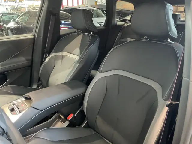 BMW Ix3 view 8