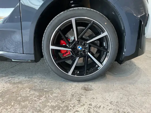 BMW Ix3 view 12