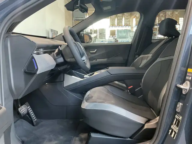 BMW Ix3 view 7