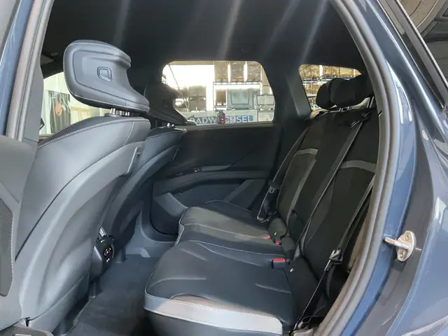 BMW Ix3 view 9