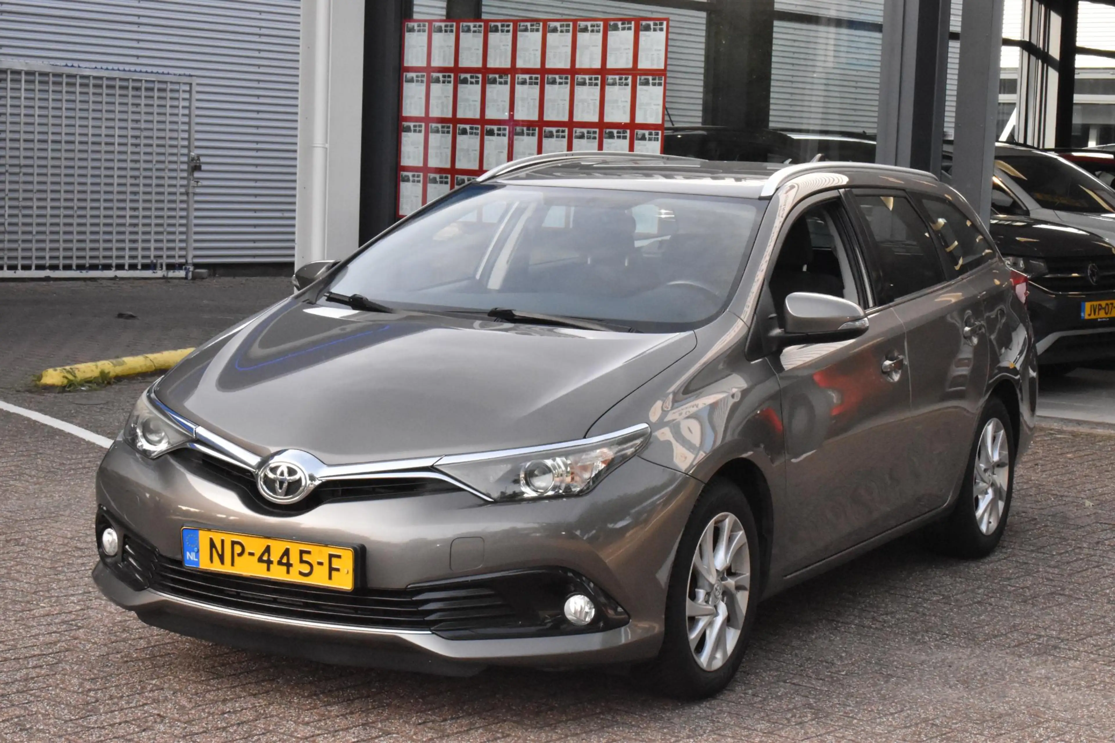 Toyota Auris Touring Sports 1.2T Aspiration 100% Onderhouden | — photo 10