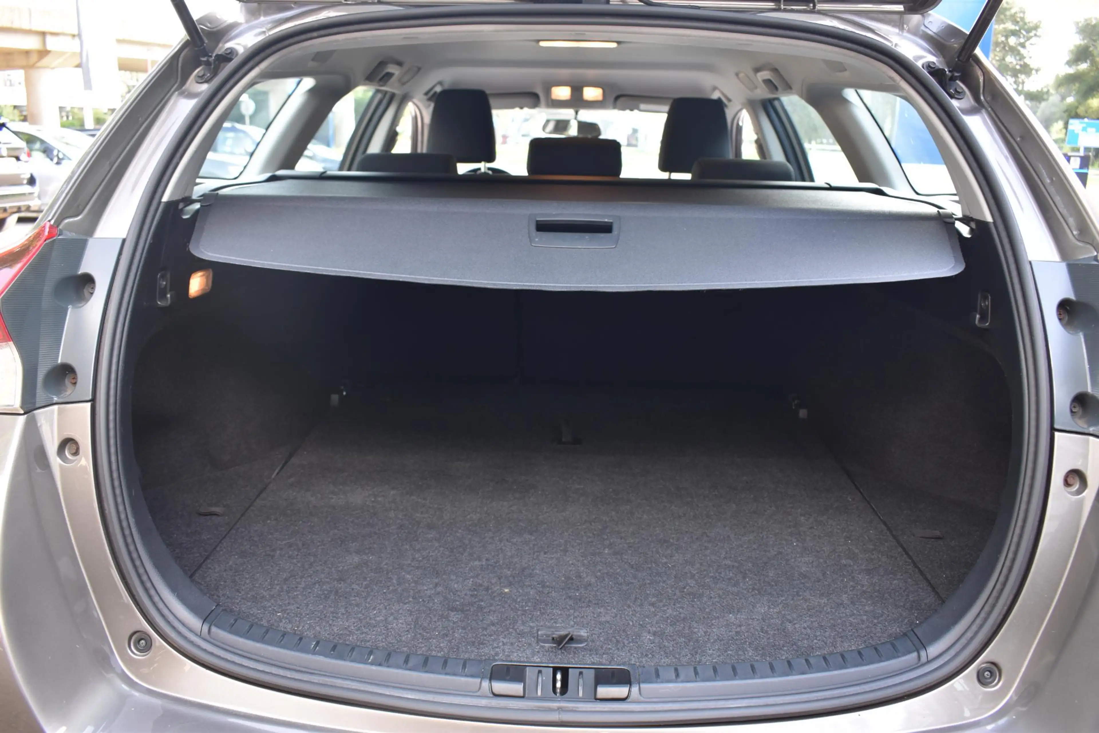 Toyota Auris Touring Sports 1.2T Aspiration 100% Onderhouden | — photo 8