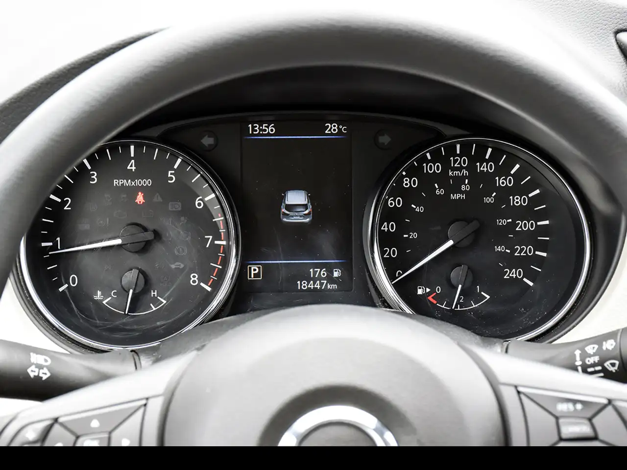 Nissan Qashqai photo Nissan Qashqai
