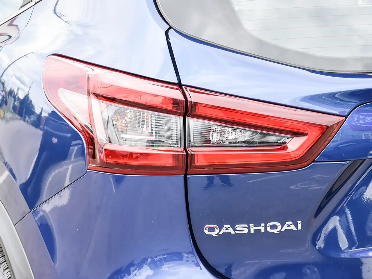 Nissan Qashqai photo Nissan Qashqai