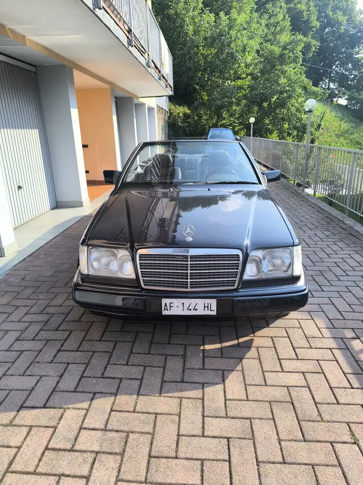 Mercedes-Benz E 200 Cabrio, foto 2
