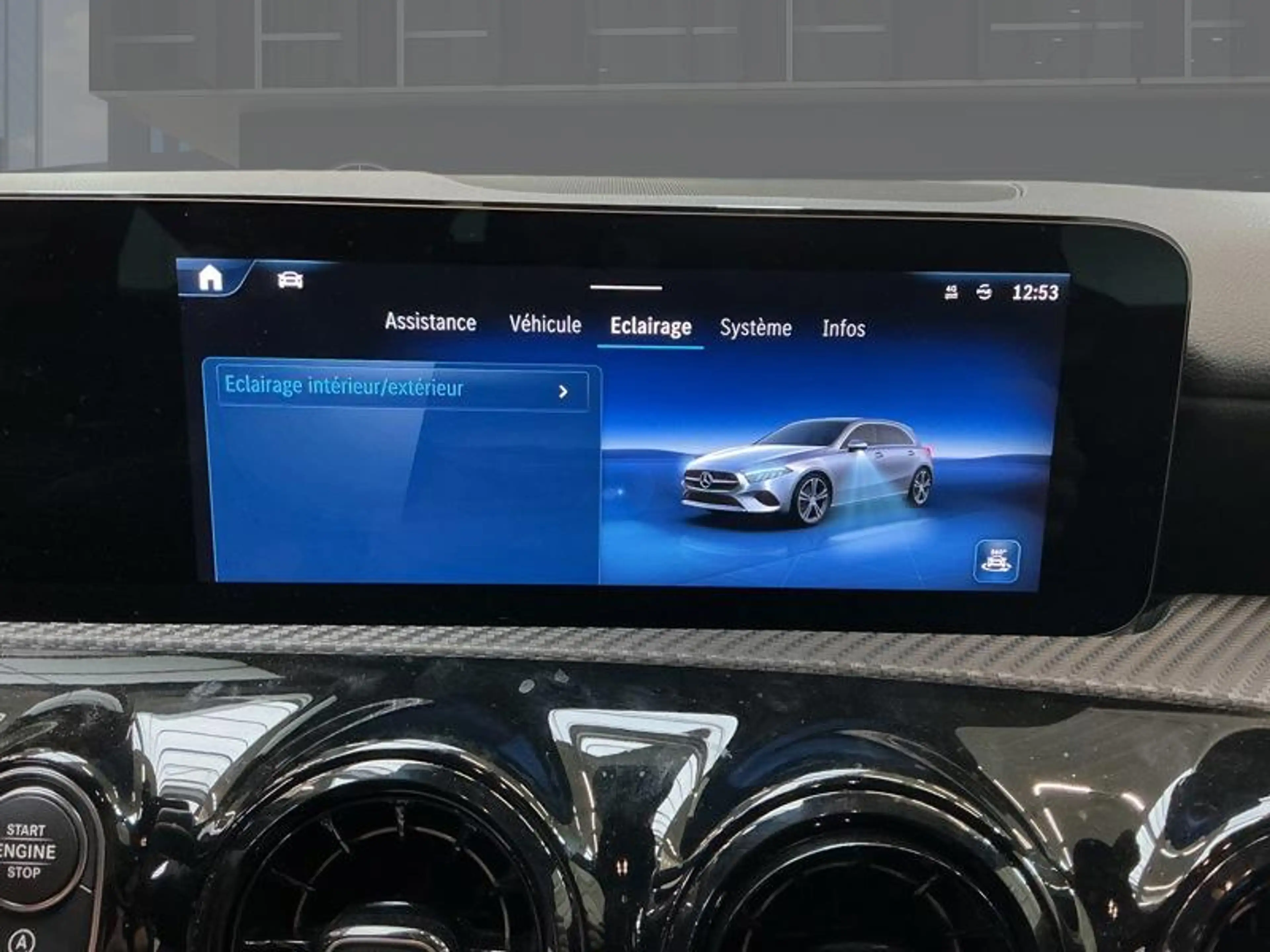 Mercedes-Benz A 180 d Essential Line — photo 11