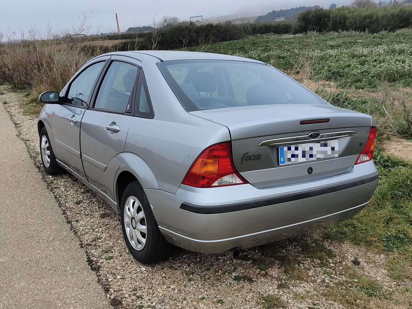 Ford Focus Focus 1.6 Ghia Ghia Gris - 2